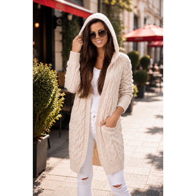ciepły beżowy sweter damski casual z kieszeniami
